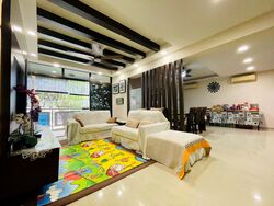 Blk 202B Compassvale South Gate (Sengkang), HDB Executive #559207651